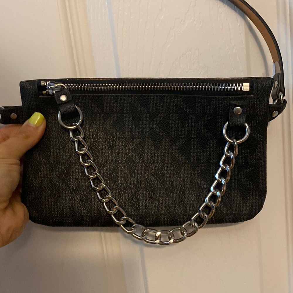 Michael Kors Belt Bag/Fanny Pack. Medium Size. New without tags